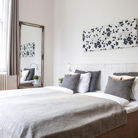 Guesthouse Eleven Hotel أرفيكا المظهر الخارجي الصورة