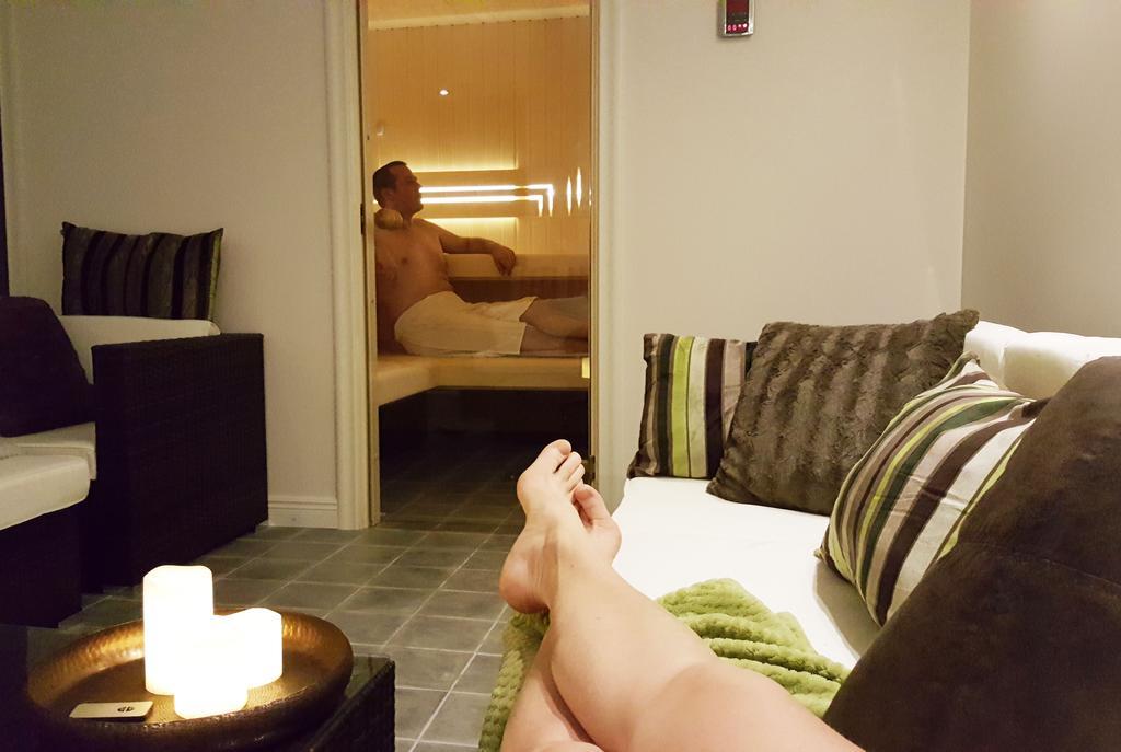Guesthouse Eleven Hotel أرفيكا المظهر الخارجي الصورة