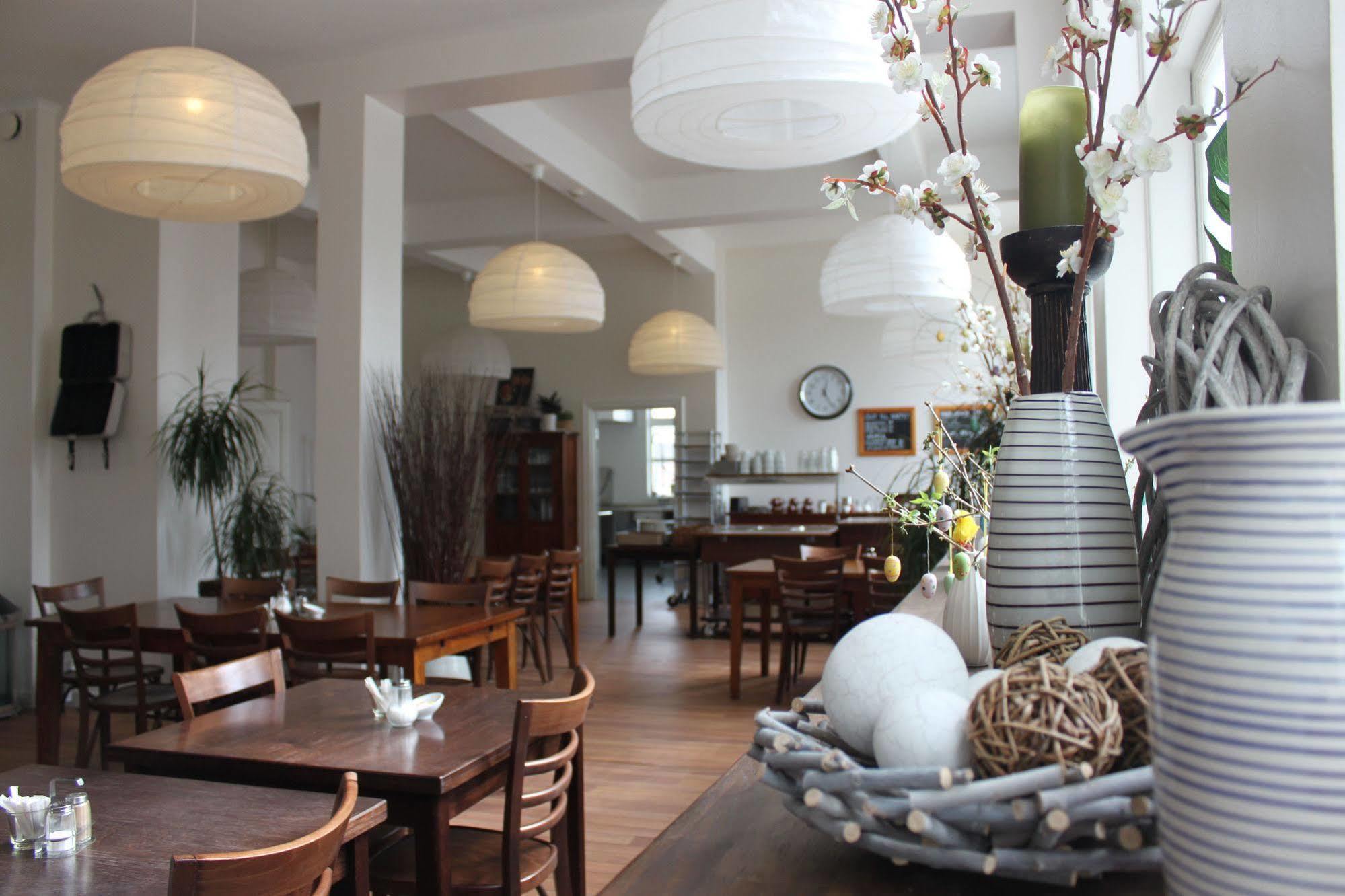 Guesthouse Eleven Hotel أرفيكا المظهر الخارجي الصورة